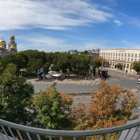 By The Cathedral, 1 Bed Flat Appartamento Varna