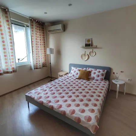 By The Cathedral, 1 Bed Flat Varna